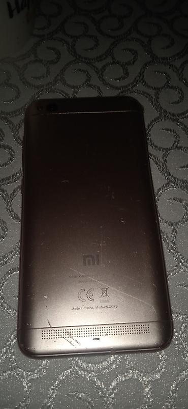 mi 4: Xiaomi Mi 5, 16 GB, rəng - Bej, 
 Qırıq — 1