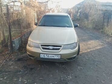 Daewoo: Daewoo Nexia: 2011 г., 1.6 л, Механика, Бензин, Седан