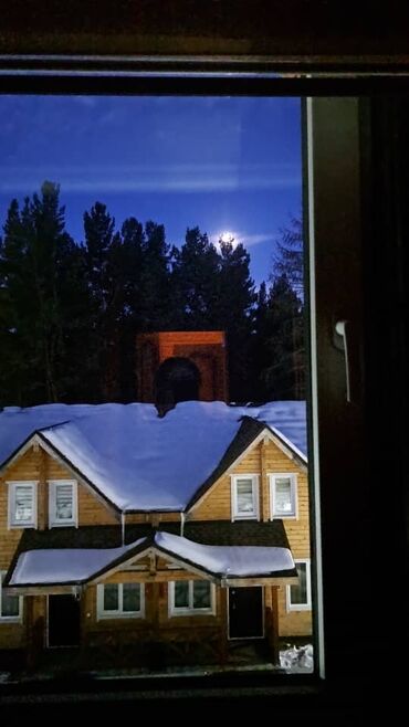 Отели и хостелы: Ski paradise отличное место для отдыха. Сдаю 8-местный коттедж at lalafo.kg — 1 Отели и хостелы: Ski paradise отличное место для отдыха. Сдаю 8-местный коттедж — 1