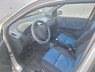 a klass: Hyundai Getz: 2006 г., 0.4 л, Механика, Бензин, Хэтчбэк — 5
