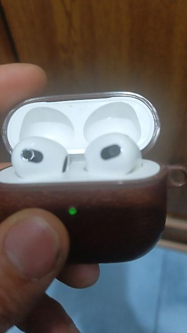 eirpods: Apple AirPods (simli/simsiz şarj qutusu ilə) irina el tecilk - Model — 1