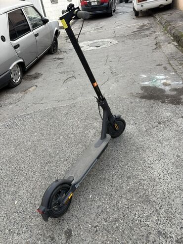 Elektrikli samokatlar: Elektrik skuter – qatlana bilən, şəhərdaxili gediş üçün rahat model — 4