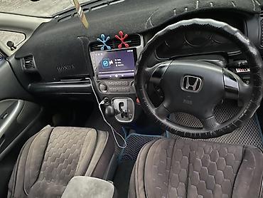 a8 d2: Honda Stream: 2004 г., 2 л, Автомат, Газ, Минивэн — 5