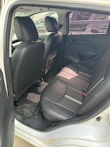 spark 7: Chevrolet Spark: 2020 г., 1 л, Автомат, Бензин, Хэтчбэк — 1