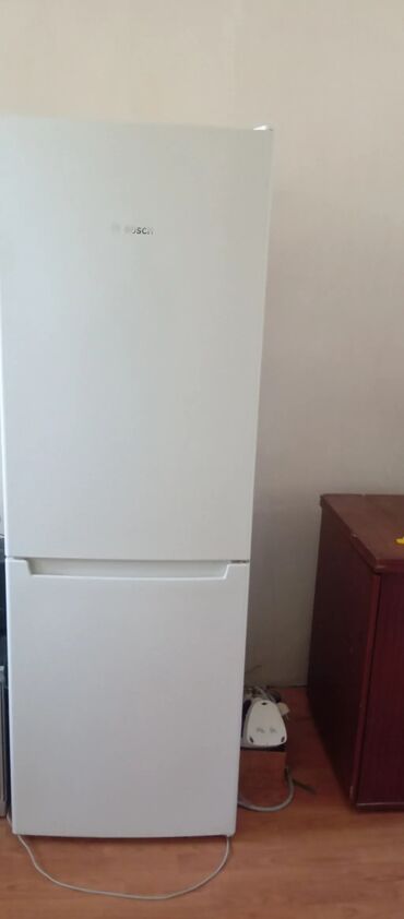 Soyuducular: İşlənmiş 2 qapılı Bosch Soyuducu Satılır