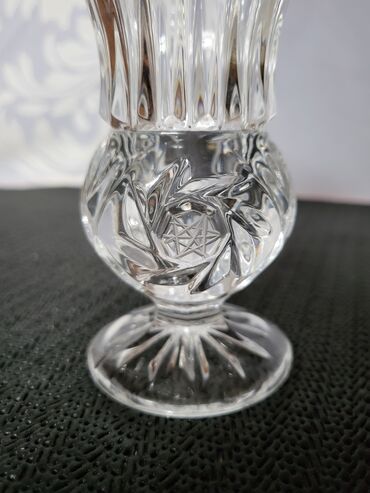 Vaze i saksije: Vaza, Novo — 7