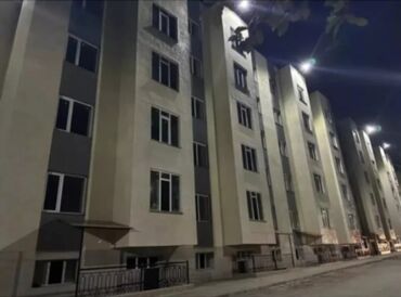 квартира в бишкеке долгосрочное: 1 бөлмө, Кыймылсыз мүлк агенттиги, Чогуу жашоосу жок, Толугу менен эмереги бар