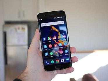 Уюлдук телефондор жана аксессуарлар: OnePlus 5, Колдонулган, 64 ГБ, түсү - Кара, 2 SIM — 2