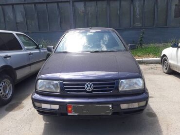 венто авто: Volkswagen Vento: 1997 г., 1.6 л, Механика, Бензин, Седан