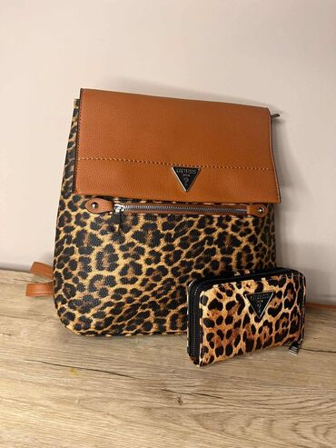 Torbe: 2900 torbe i rancevi, vece torbe 3200 novcanici 1750 — 4