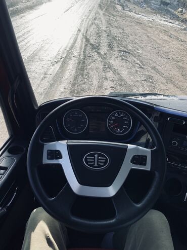 Тягачи: Тягач, 2021 г., Без прицепа — 9