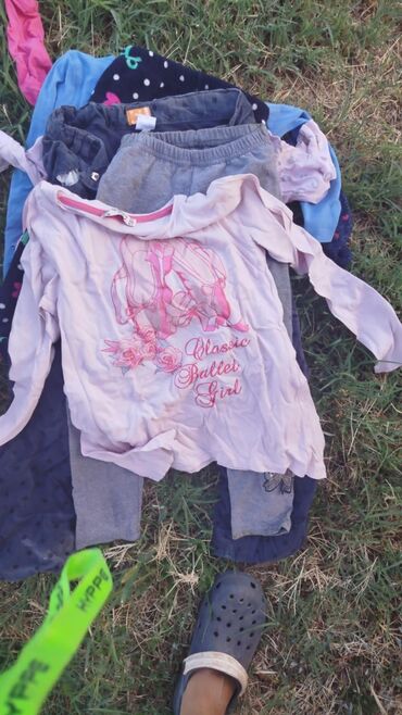 Duksevi: H&M, 104-110 — 9