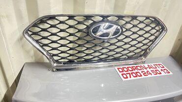 Бамперы: Решетка радиатора Hyundai 2019 г., Б/у, Оригинал