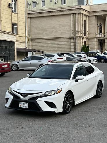 voxy noah: Toyota Camry: 2017 г., 2.5 л, Автомат, Бензин, Седан — 1