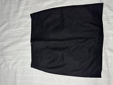 Ženska odeća: Mini suknje – crna pamučna i crna „eko koža“ (AMISU) - Modeli: dve — 1