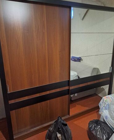 Dolablar: Kupe, 2 qapılı Düz dolab, Qarderob, paltar dolabı