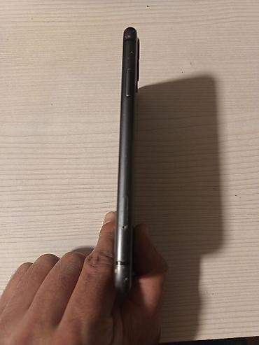 apple iphone 11 pro: IPhone 11, Qara — 6