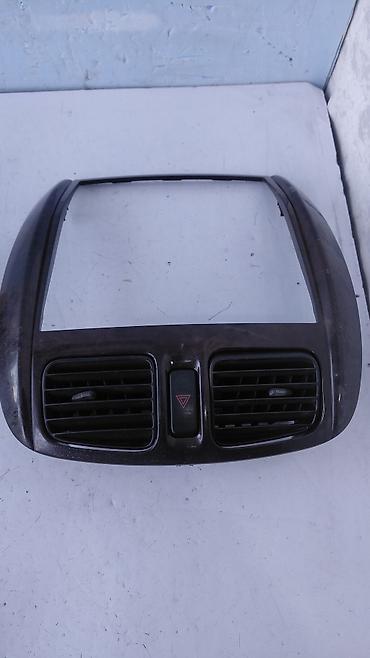 шахты: Сenter console Mazda 2004 г., Б/у, Оригинал, Япония — 2