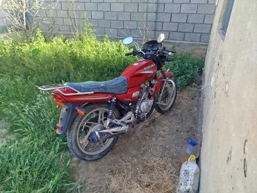 Мотоциклы: Классический мотоцикл Suzuki, 125 куб. см, Бензин, Взрослый, Б/у