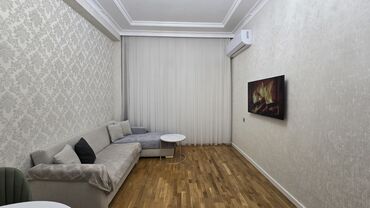 lenkeranda kiraye ev: Sumqayıt bulvarında yerləşən mənzil, Göyərçin heykəlinin tam