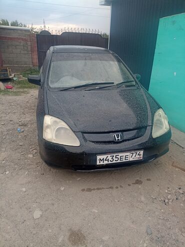 авто в аренду с последующим выкупом бишкек: Honda Civic (7‑е поколение), 5‑дверный хэтчбек, черный цвет кузова