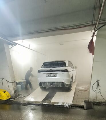 Avtoyumalar: Xirdalanda yerləşən, tam təchiz olunmuş avtoyuma satilir. Müəssisə — 6