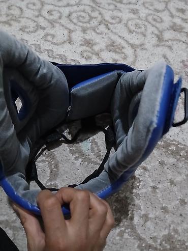 qaciw aparati: Adidas mavi boks/kikboks başlığı - Brend: adidas (yan hissədə loqo) — 1