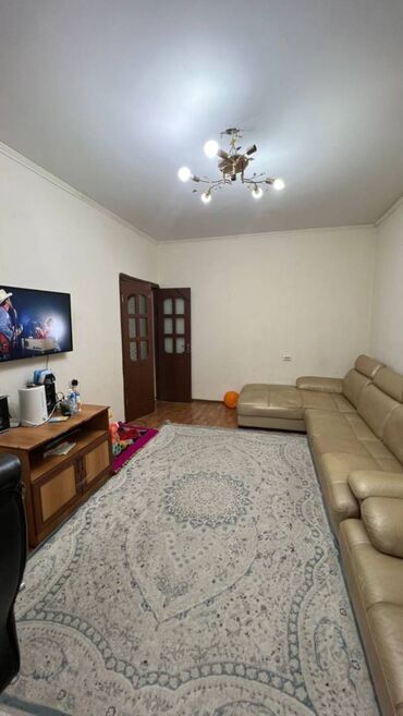 Продажа квартир: 3 комнаты, 78 м², 105 серия, 2 этаж, Евроремонт