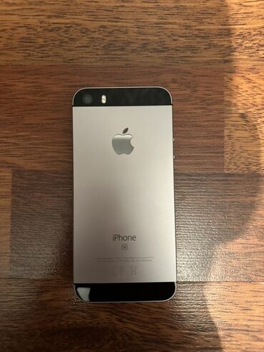 ps3 купить бу: IPhone SE, Колдонулган, 32 ГБ, Space Gray