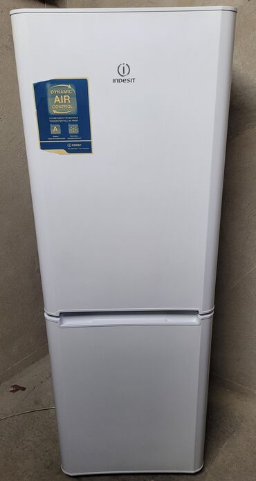 Холодильники: Холодильник Indesit, Б/у, Двухкамерный, Total no frost, 60 * 170 * 64