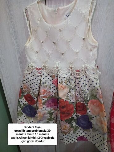 Koftalar, sviterlər: Geyimlerin tep tezesi de var icərisində bir iki defe geyilmişi de gül — 5