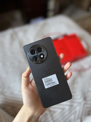 компактные фотоаппараты: OnePlus 13R, Жаңы, 256 ГБ, түсү - Кара, 1 SIM, 2 SIM