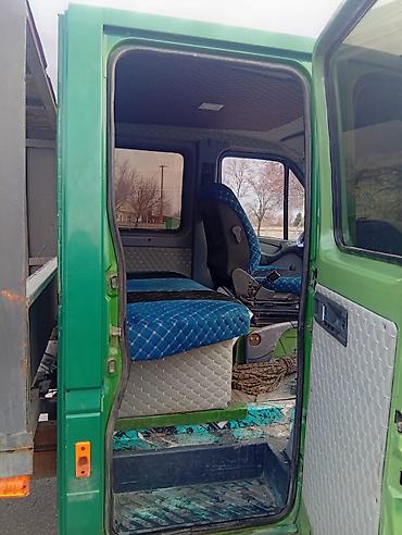 Эвакуаторы: Эвакуатор, Mercedes-Benz, 1999 г., Прямая — 9