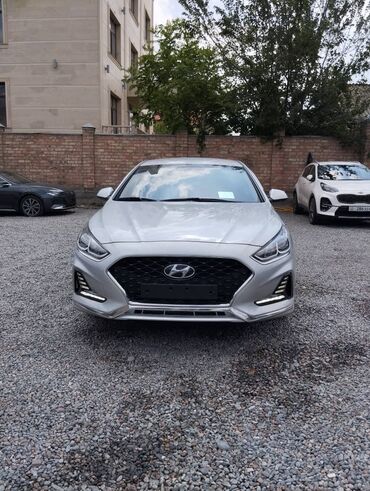 Hyundai: Hyundai Sonata: 2020 г., 2 л, Автомат, Газ, Седан