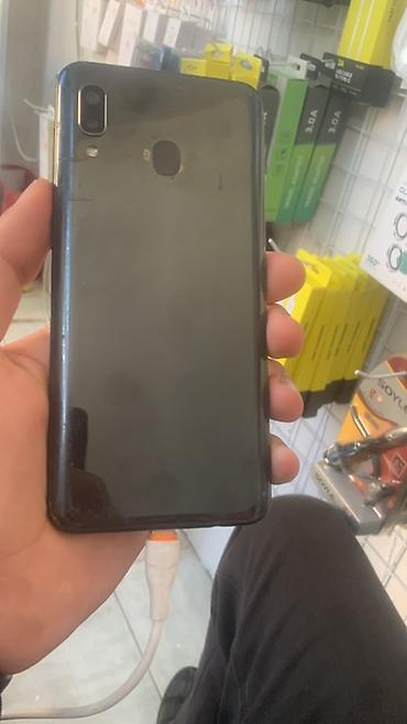 mi max 2: Samsung Galaxy A20, 32 GB, rəng - Qara, İki sim kartlı — 1