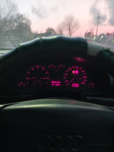 Audi: Audi A4: 1998 г., 2.6 л, Автомат, Бензин, Седан — 9