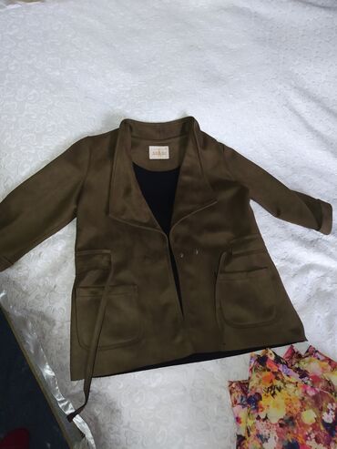 Куртки: Женская куртка XL (EU 42)