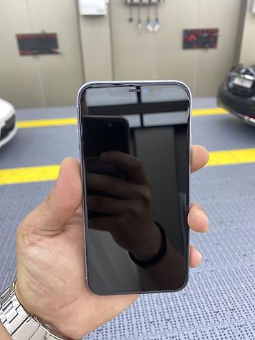 iphone 13 pro max satilir: IPhone 11, 64 GB, Face ID — 7