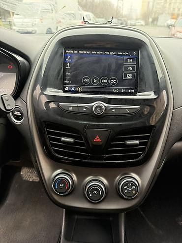 Chevrolet: Chevrolet Spark: 2019 г., 1 л, Вариатор, Бензин, Хэтчбэк — 9
