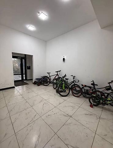 Продажа квартир: 1 комната, 65 м², Индивидуалка, 5 этаж, Дизайнерский ремонт — 12