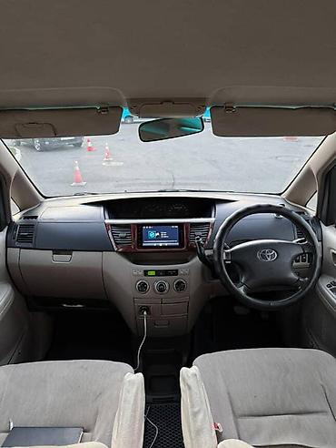 тягач продажа авто: Toyota Noah: 2006 г., 2 л, Автомат, Бензин, Минивэн — 3
