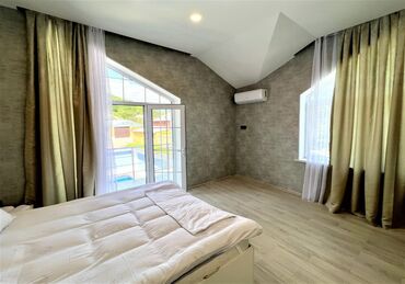 Günlük kirayə evlər: 240 kv. m, 5 otaqlı, Qaz, İşıq, Su -da lalafo.az — 7 Günlük kirayə evlər: 240 kv. m, 5 otaqlı, Qaz, İşıq, Su — 7