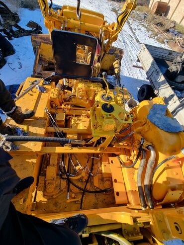 Бульдозеры: Бульдозер, Shantui, 2006 г., Гусеничный — 19