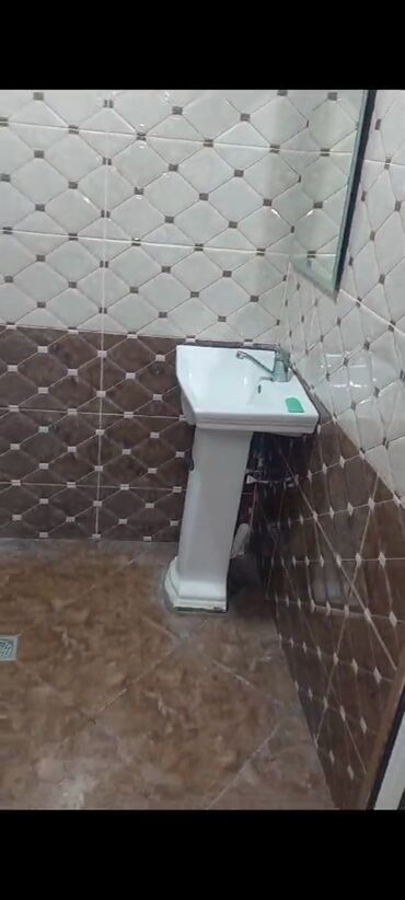 Uzunmüddətli kirayə evlər: 40 kv. m, 1 otaqlı, Kombi, Qaz, İşıq — 24