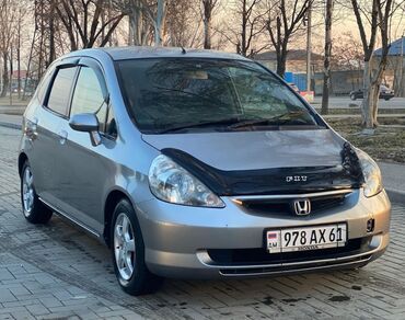 расрочкага машина берем: Fit 2002 Объем 1.5 Марка: Honda - Модель: Fit - Пробег -349,500 -Тип