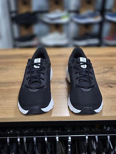 armour: Мужские кроссовки, 41.5, 42.5, 40, Under Armour, Новый, цвет - Черный — 8