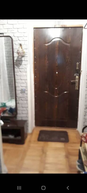 Uzunmüddətli kirayə mənzillər: Səbail rayonu,Azneft dairəsi yaxınlığında,6 nömrəli məktəbin — 4