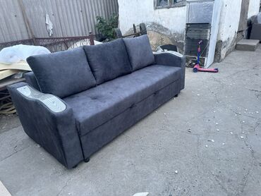 Угловые диваны: Диван мустанг с подушкой. Новый раздвижной диван. Размеры: с наружи — 12