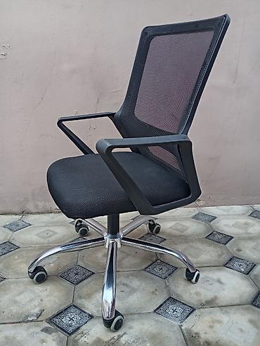 Ofis və oyun kresloları: İşlənmiş, Təkərli, Qolları tənzimlənir, Parça — 8