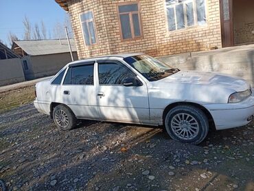 lexus машины: Daewoo Nexia: 1996 г., 1.5 л, Механика, Бензин, Седан